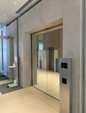 REVZO日本橋堀留町ビルの外観