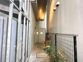 AOIHOUSE SHINJUKUの外観