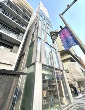 AOIHOUSE SHINJUKUの外観