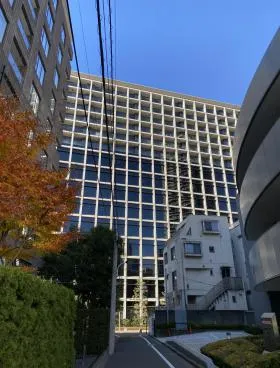 赤坂コリーヌビルの外観