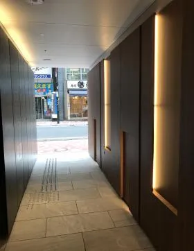 東京建物八重洲仲通りビルの外観
