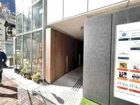 東京建物八重洲仲通りビルの外観