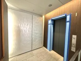 東京建物八重洲仲通りビルの外観