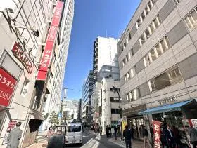 東京建物八重洲仲通りビルの外観