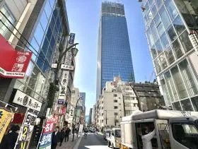 東京建物八重洲仲通りビルの外観