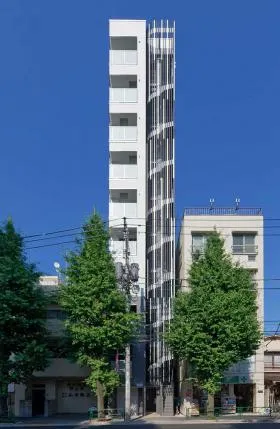 COCOPLUS本駒込の外観