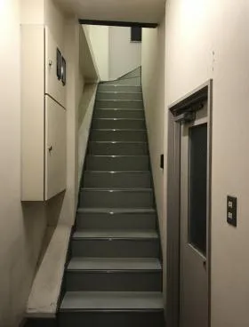 第2島村ビルの外観
