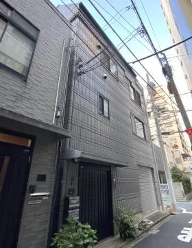 佐藤ビルの外観