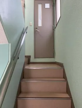 インテリジェンスビルの外観