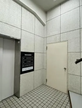 第1清水ビルの外観