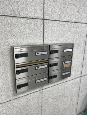 第1清水ビルの外観