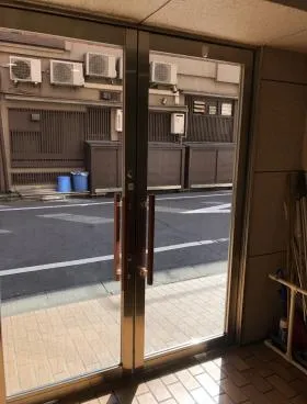 サンショウビルの外観