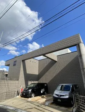 スリーアップ西麻布ビルの外観