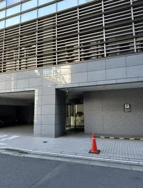 東短室町ビルの外観