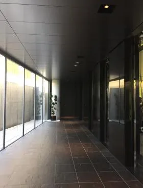 汐留イーストサイドビルの外観