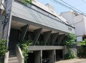 ガレット南青山ビルの外観