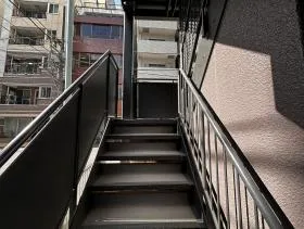 LIT(旧:日本橋イーストプレイス)の外観