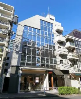 東光ホワイトビルの外観
