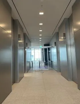 横浜コネクトスクエアの外観