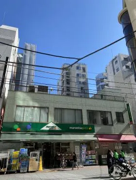 グリーンプラザビルの外観