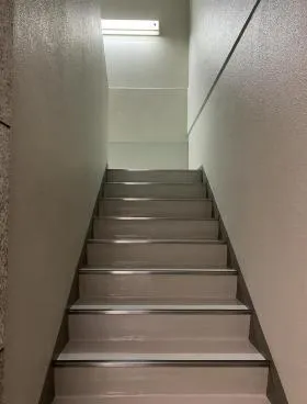 加納ビルの外観