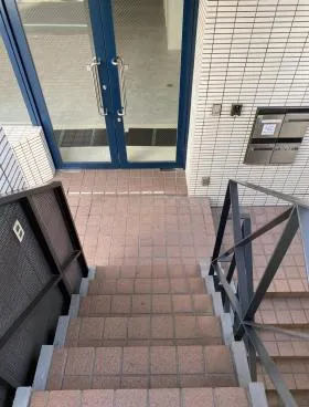 あんのビルの外観