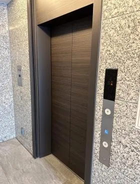 BITビルの外観