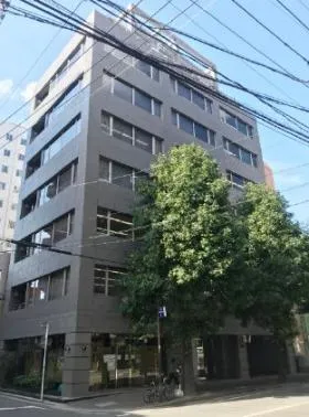 博多八百治ビルの外観