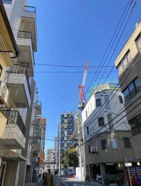 YHビルの外観