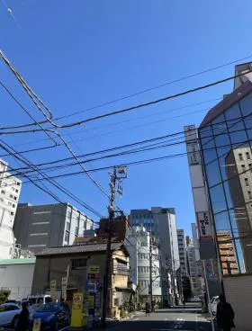 YHビルの外観