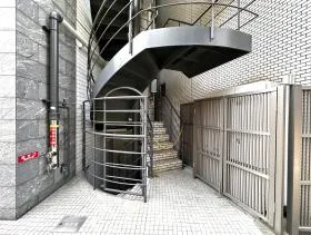 VORT神田Ⅱビルの外観