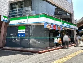 ファミリーマート