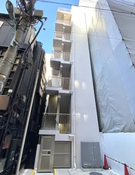 KAMAYAビルの外観