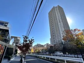 KASHIYAMA DAIKANYAMAの外観