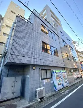 池袋労働基準協会ビルの外観