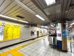 東京メトロ半蔵門線「半蔵門駅」