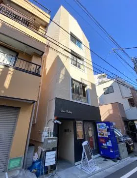 ロビンビルの外観