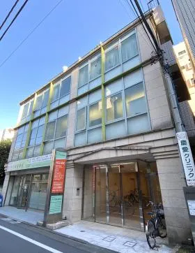 慶愛ビルの外観