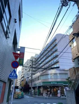 慶愛ビルの外観