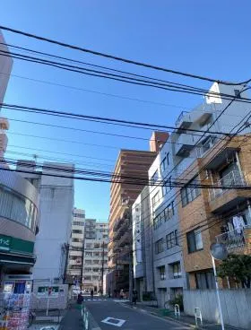 慶愛ビルの外観