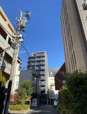 赤坂オルムビルの外観