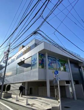 神宮前トーラスビルの外観