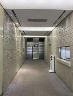 JP茅場町ビルの外観