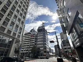コルティーレ銀座口ビルの外観