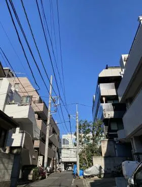 南青山第2韮澤ビルの外観