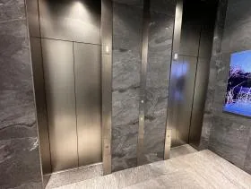 グリーンスクエア新宿ビルの外観