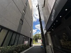 グリーンスクエア新宿ビルの外観