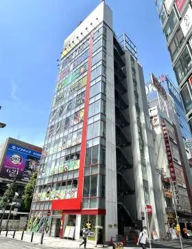 第122東京ビルの外観