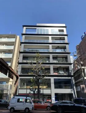 シャロム西麻布ビルの外観