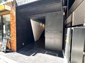 SNT八丁堀ビルの外観